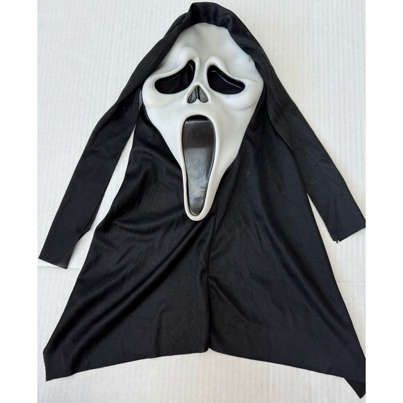Scream Mask Shroud Easter Unld Fun World Div Ghost Face Glows Dark Rubber - Picture 1 of 5